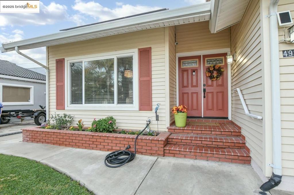 DELTA WATERFRONT ACCESS - Residential