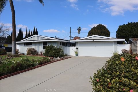 Photo of 456 Elmhurst Lane, Costa Mesa, CA 92626 (MLS # NP26037224)