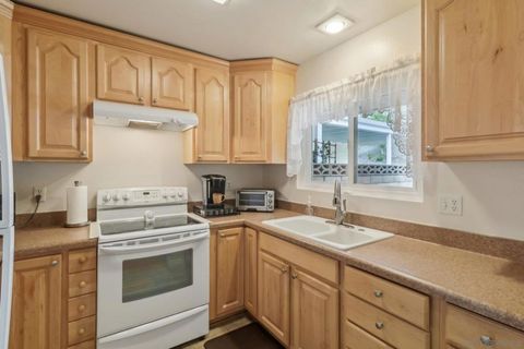 3865 Bay Leaf Way Oceanside CA 92057