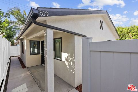 Photo of 519 N Martel Avenue, Los Angeles, CA 90036 (MLS # 26656203)