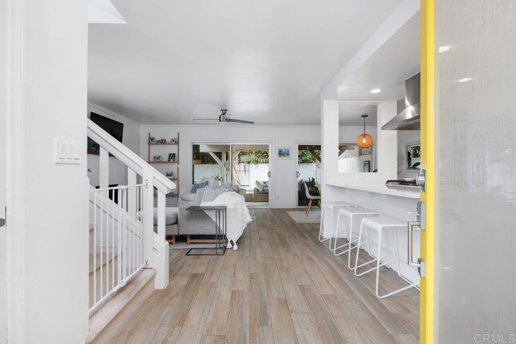 202 Calle De Sereno