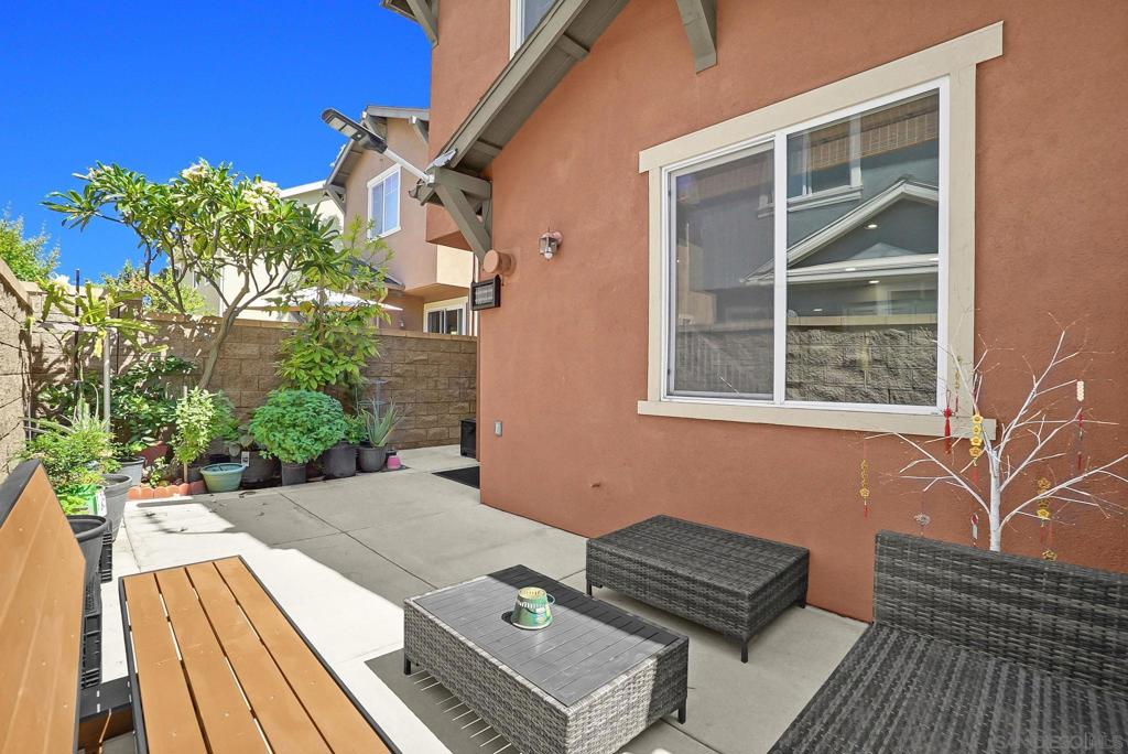 73 Westwind Dr, Tustin CA 92782 - Photo 35