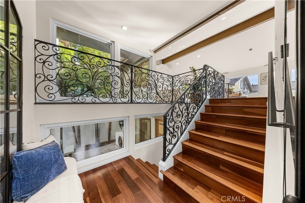 16455 Ladona Circle
