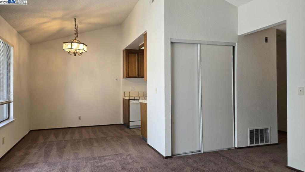 JOAQUINMUA - Residential Lease