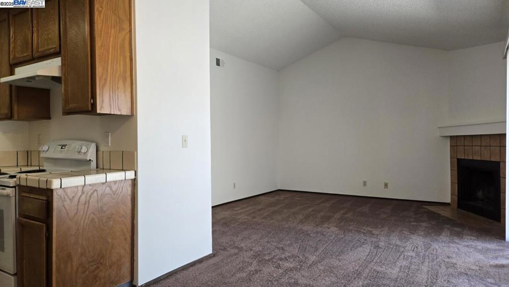 JOAQUINMUA - Residential Lease