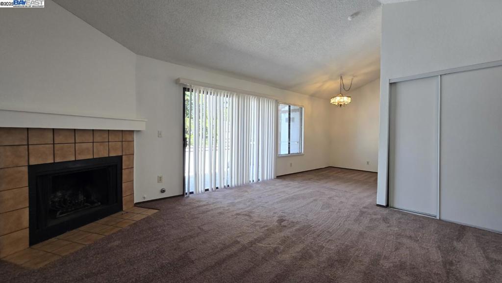 JOAQUINMUA - Residential Lease