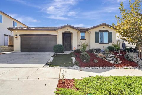Photo of 2051 Rosewood Drive, Hollister, CA 95023 (MLS # ML82050593)