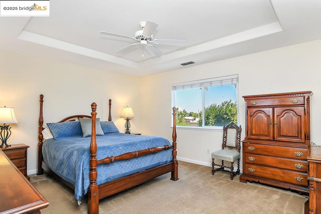 OAKLEY - Residential