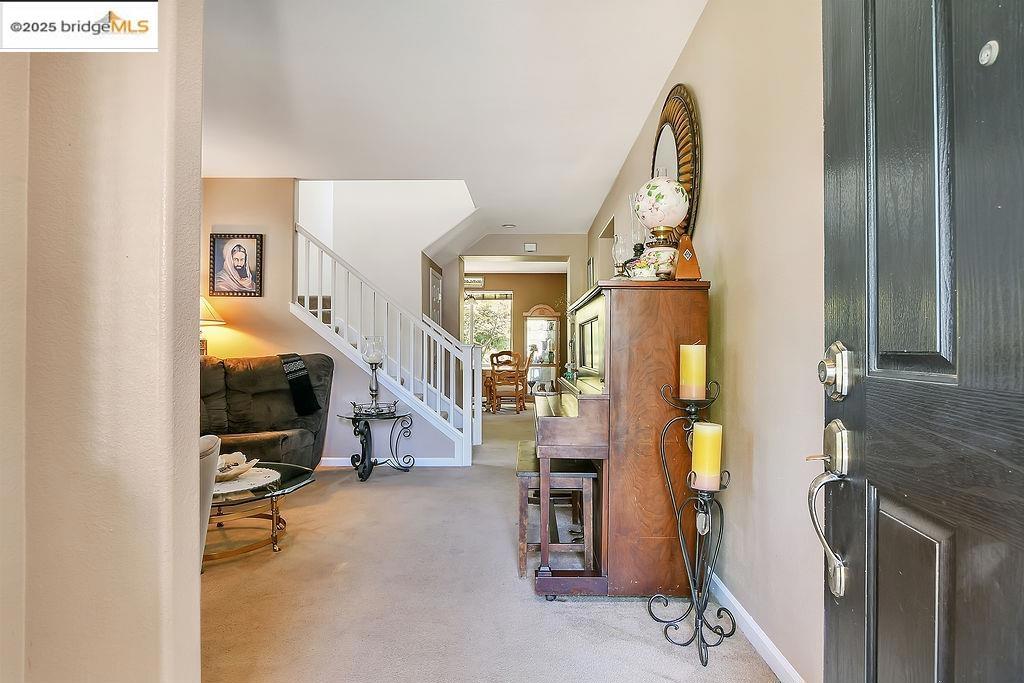 OAKLEY - Residential