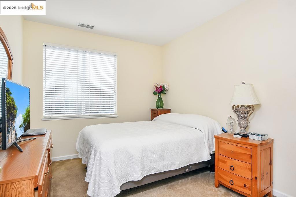 OAKLEY - Residential