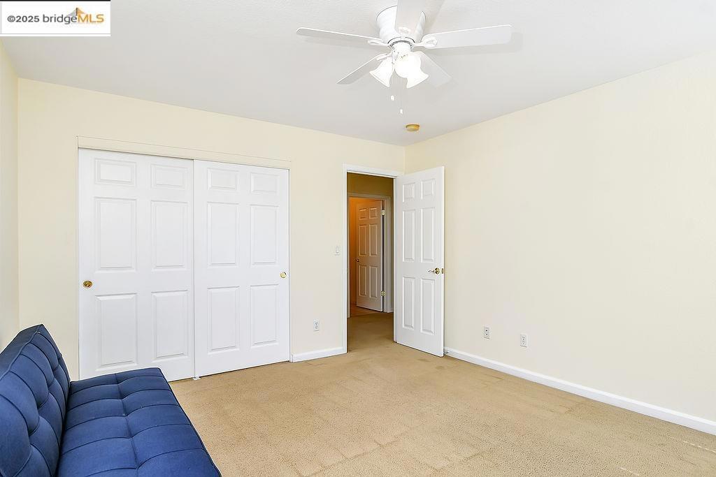 OAKLEY - Residential