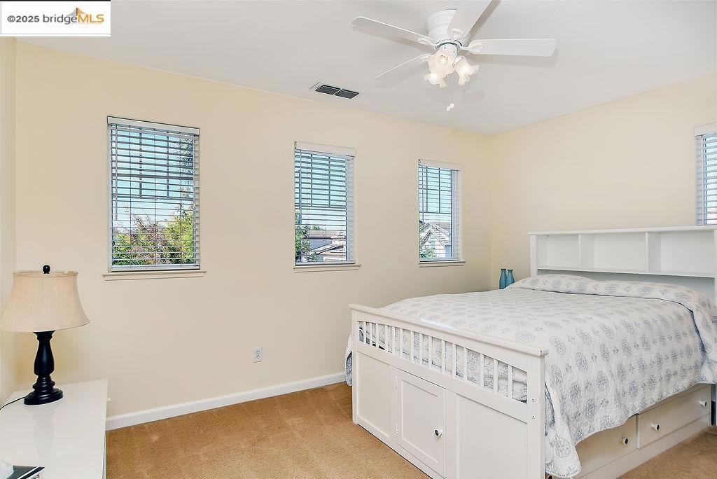 OAKLEY - Residential