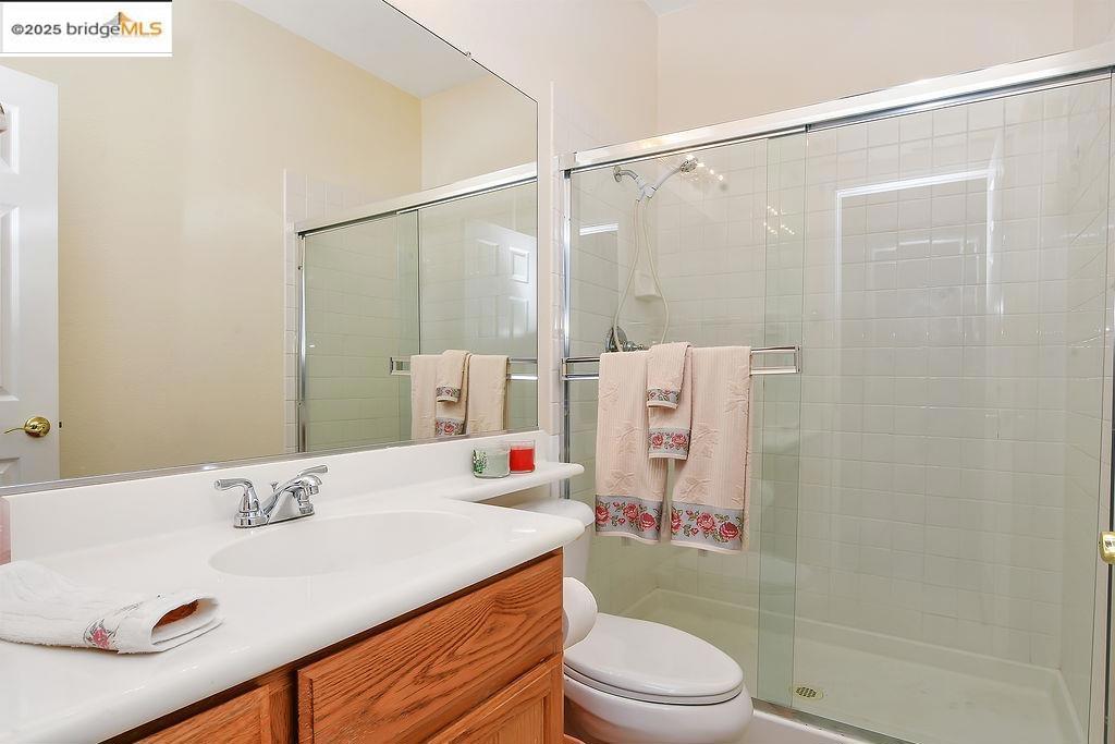 OAKLEY - Residential