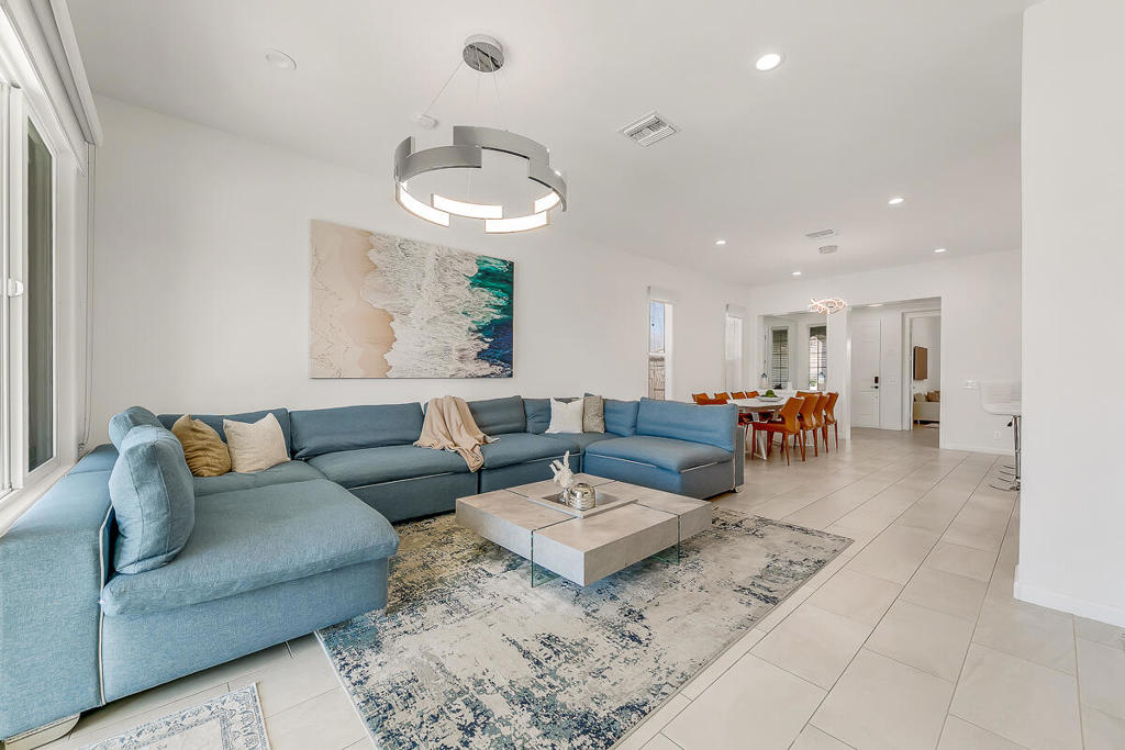 Terra Lago - Residential