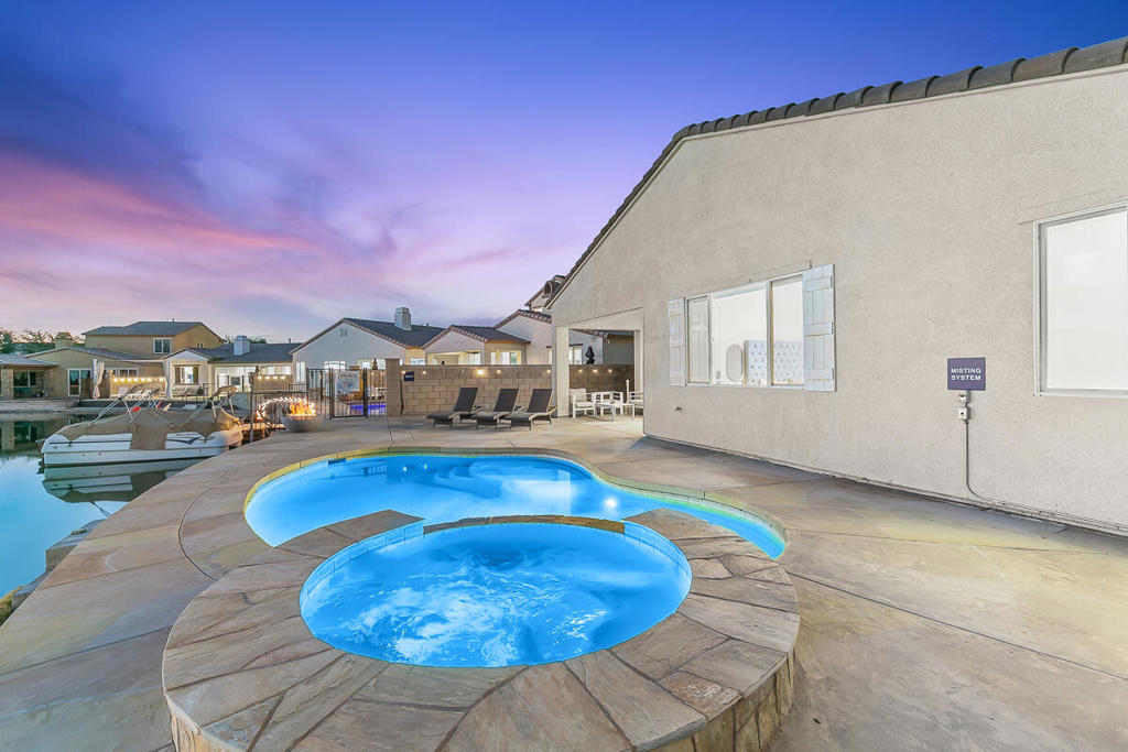 Terra Lago - Residential