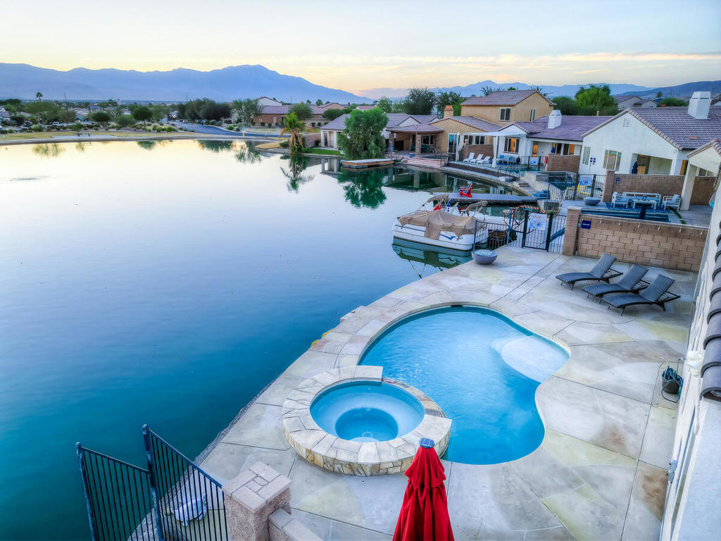 Terra Lago - Residential