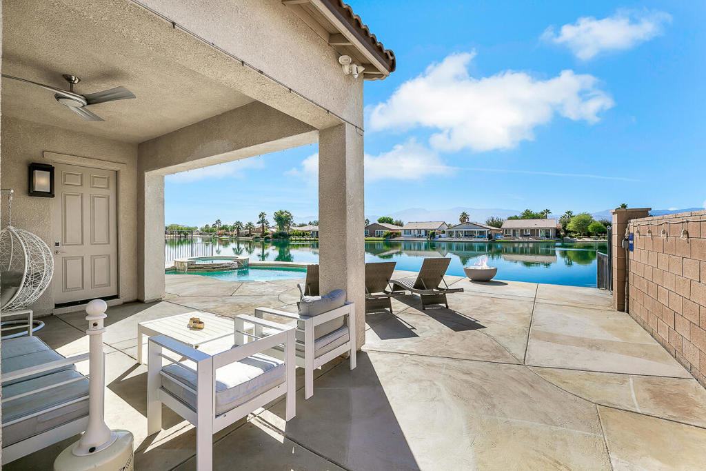 Terra Lago - Residential