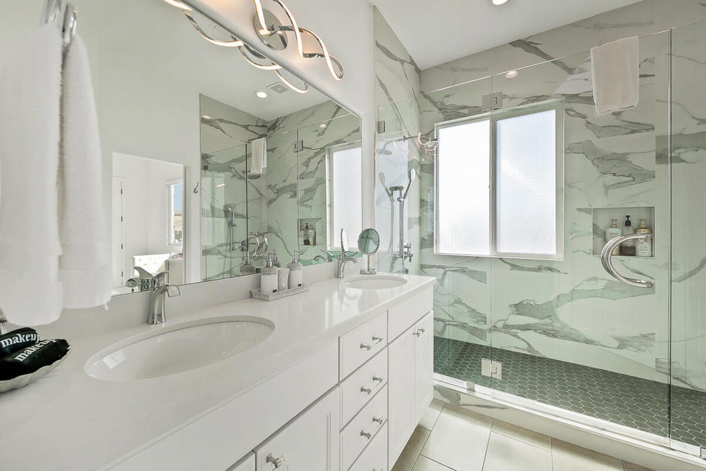 Terra Lago - Residential