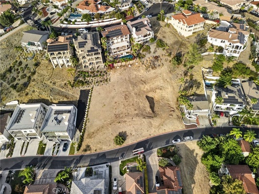 22343 SAN JOAQUIN DR W, CANYON LAKE, CA 92587 - Image dca059deefb4a2276c6d0ca0091abc76/1972077846