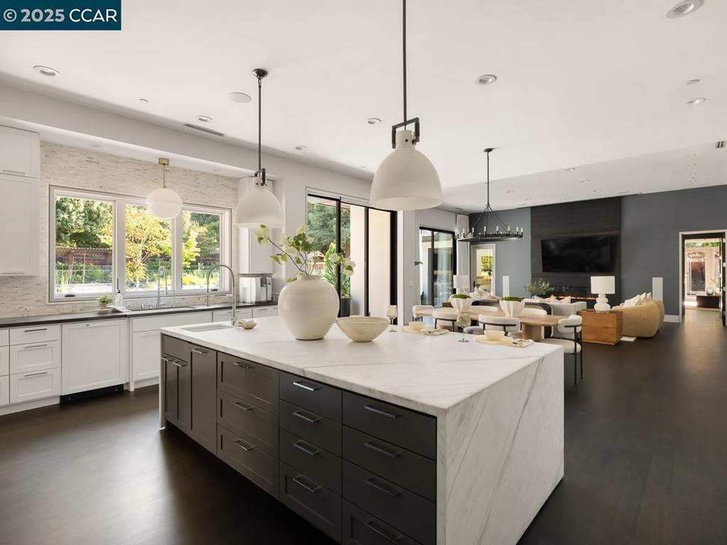 ALAMO WESTSIDE - Residential