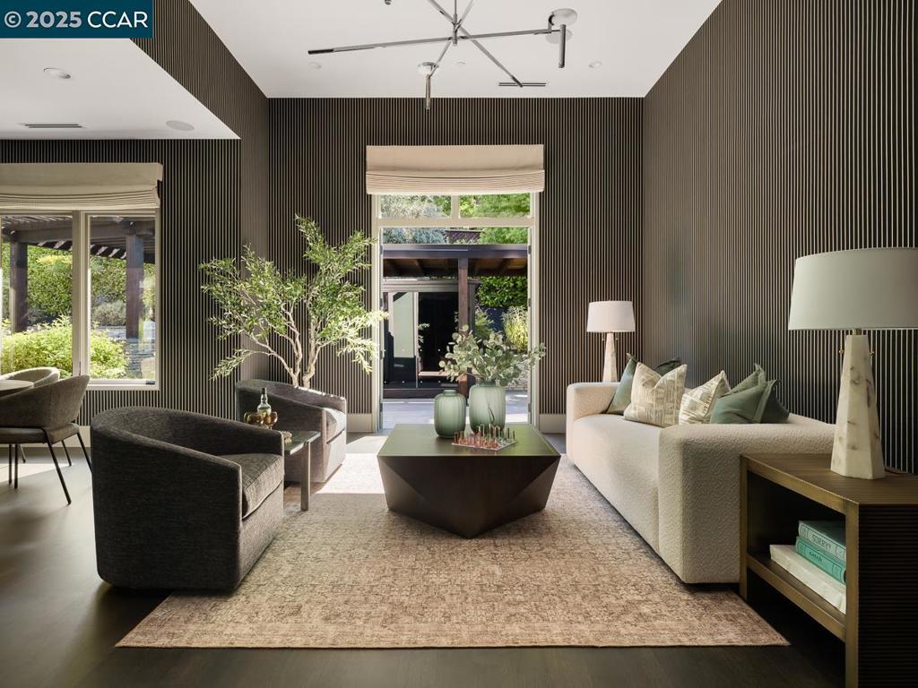 ALAMO WESTSIDE - Residential