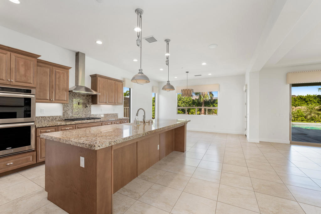 74114 Cosmopolitan Lane
