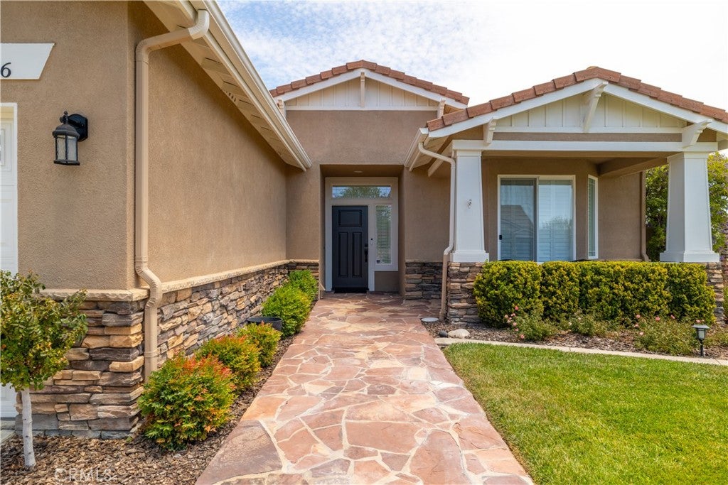 39396 Beringer Drive