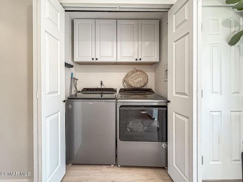 Tiny photo for 293 Green Moor Place, Thousand Oaks, CA 91361 (MLS # 226000964)