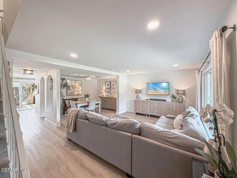 Tiny photo for 293 Green Moor Place, Thousand Oaks, CA 91361 (MLS # 226000964)