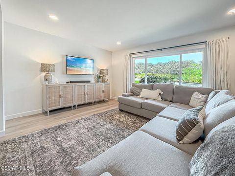 Tiny photo for 293 Green Moor Place, Thousand Oaks, CA 91361 (MLS # 226000964)