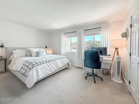 Tiny photo for 293 Green Moor Place, Thousand Oaks, CA 91361 (MLS # 226000964)