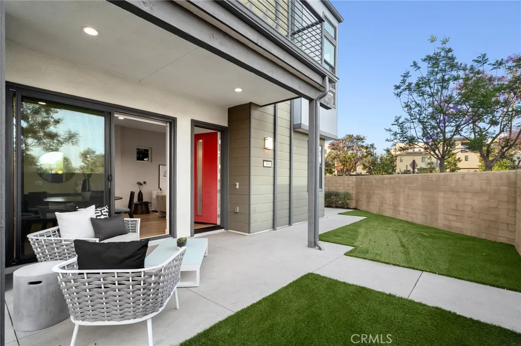 Irvine, California 92618, United States, 4 Bedrooms Bedrooms, ,3 BathroomsBathrooms,Residential,Active,154372