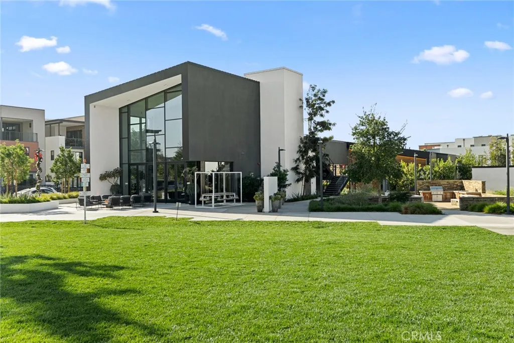 Irvine, California 92618, United States, 4 Bedrooms Bedrooms, ,3 BathroomsBathrooms,Residential,Active,154372