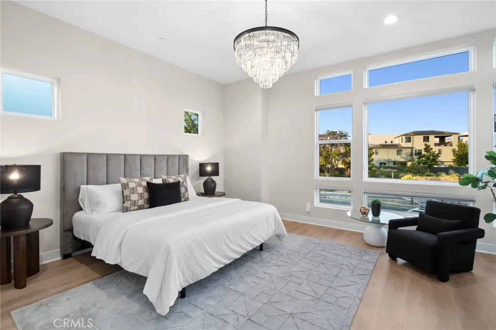 Irvine, California 92618, United States, 4 Bedrooms Bedrooms, ,3 BathroomsBathrooms,Residential,Active,154372