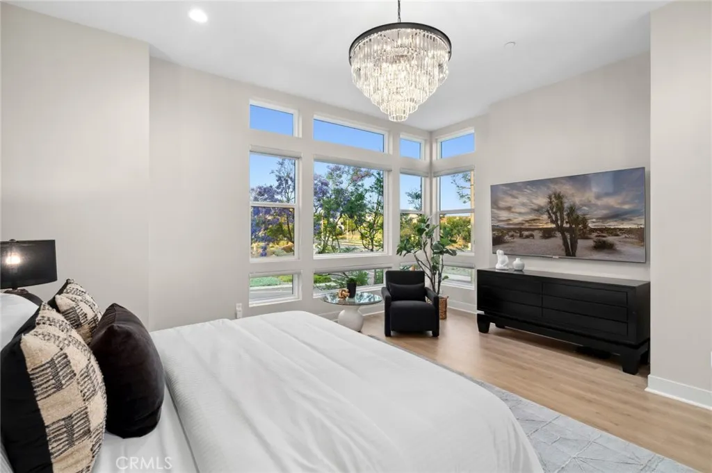 Irvine, California 92618, United States, 4 Bedrooms Bedrooms, ,3 BathroomsBathrooms,Residential,Active,154372