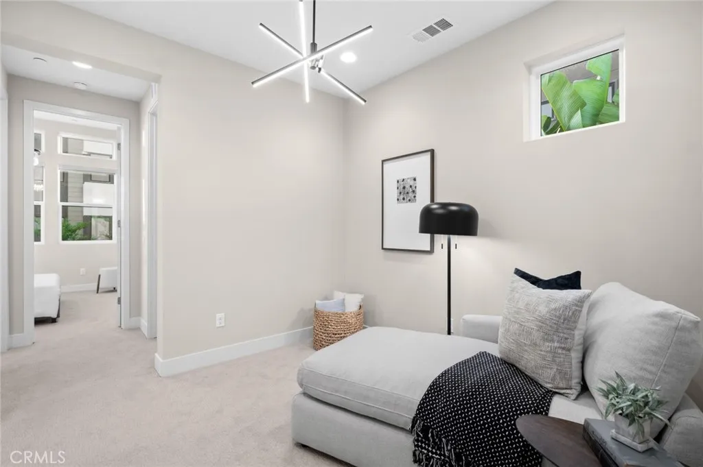 Irvine, California 92618, United States, 4 Bedrooms Bedrooms, ,3 BathroomsBathrooms,Residential,Active,154372