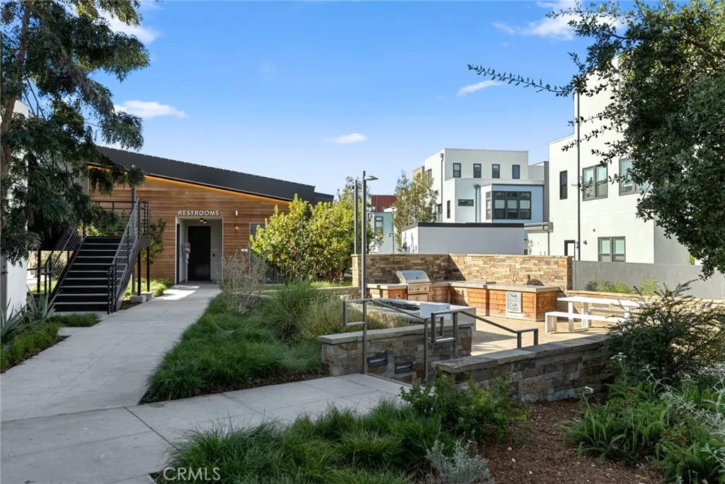 Irvine, California 92618, United States, 4 Bedrooms Bedrooms, ,3 BathroomsBathrooms,Residential,Active,154372