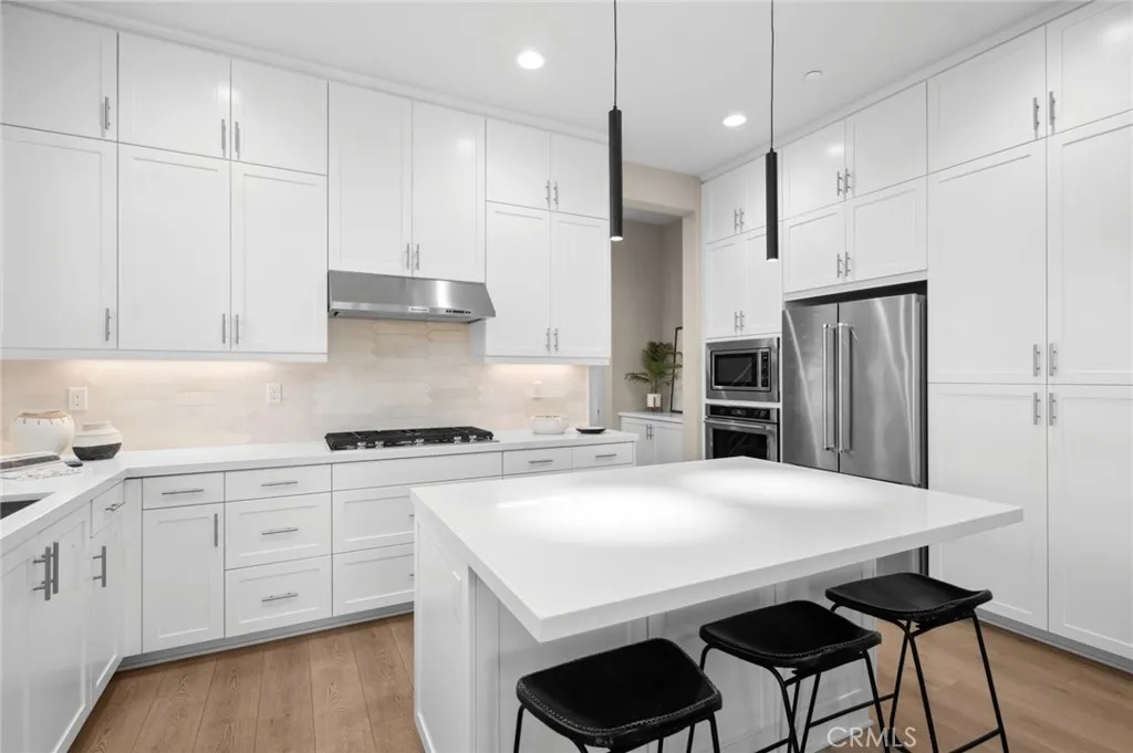 Irvine, California 92618, United States, 4 Bedrooms Bedrooms, ,3 BathroomsBathrooms,Residential,Active,154372