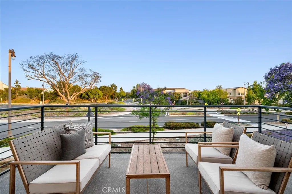 Irvine, California 92618, United States, 4 Bedrooms Bedrooms, ,3 BathroomsBathrooms,Residential,Active,154372