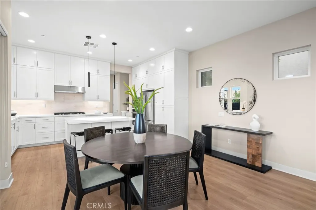 Irvine, California 92618, United States, 4 Bedrooms Bedrooms, ,3 BathroomsBathrooms,Residential,Active,154372