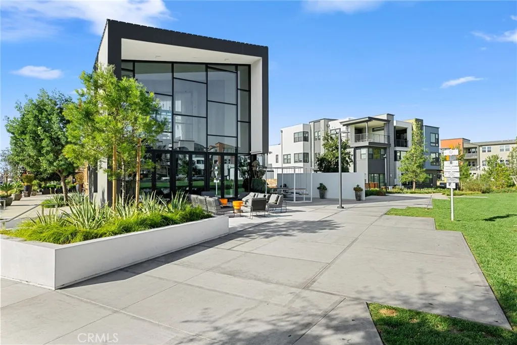 Irvine, California 92618, United States, 4 Bedrooms Bedrooms, ,3 BathroomsBathrooms,Residential,Active,154372