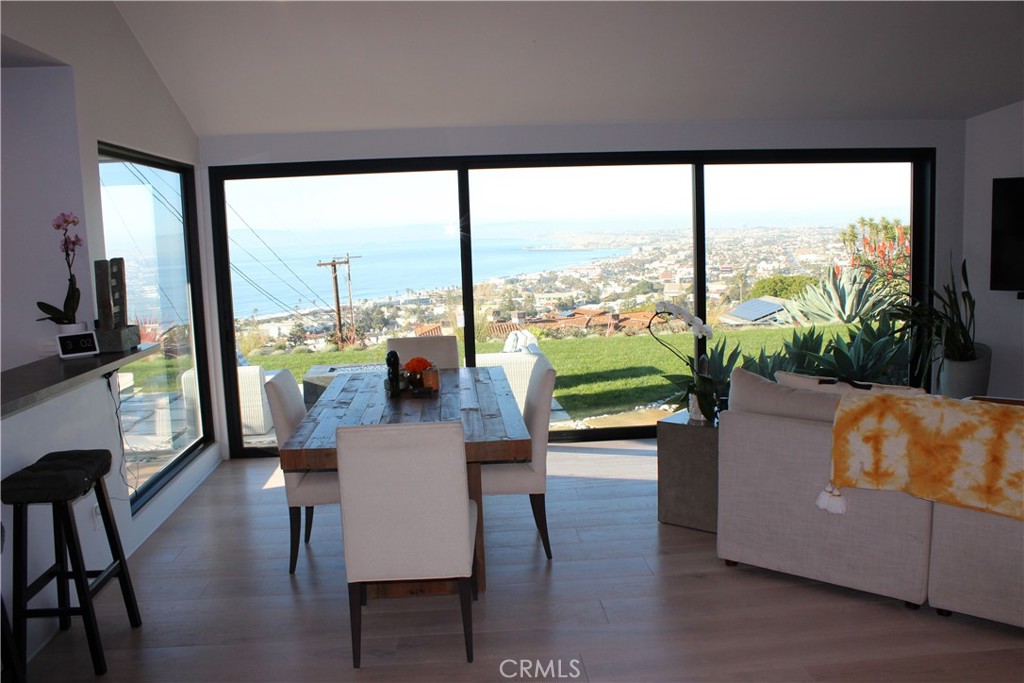 This fully furnished home has unbelievable panoramic ocean, white water, city, mountain, 180 degree views. You can see Downtown LA, the Hollywood sign, Malibu, Ventura, everything! Better views than Palos Verdes Estates since it's lower on the hill. Located in the Upper Hollywood Riviera this house is a once in a lifetime opportunity. The Views are incredible. Hot tub overlooking the view to fully relax, outdoor shower, cold plunge. Brand new 18 foot sliding LaCantina Doors, fireplace, fire pit, outdoor bbq, Traeger Smoker, kegerator, and open floor plan. 10 minute walk or 2 minute bike ride to the beach and dining/nightlife in the lovely Riviera Village.