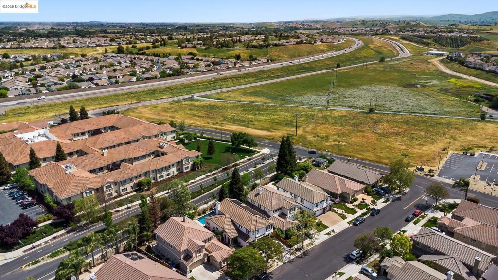 DEER RIDGE - Residential