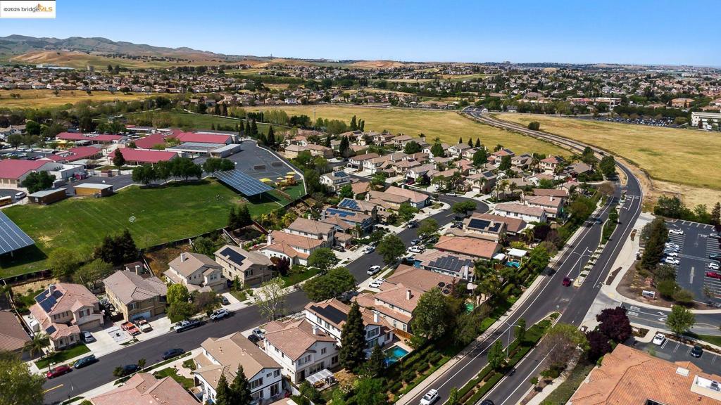 DEER RIDGE - Residential