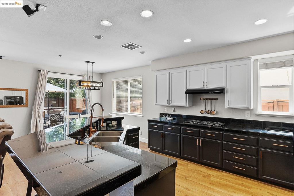 DEER RIDGE - Residential