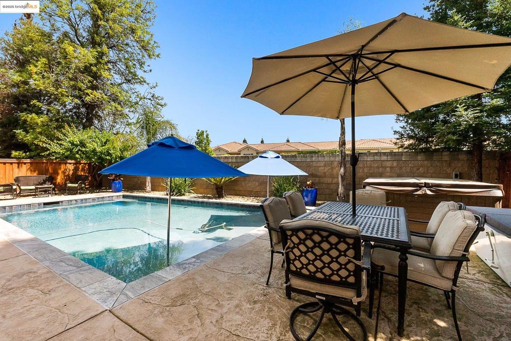 DEER RIDGE - Residential