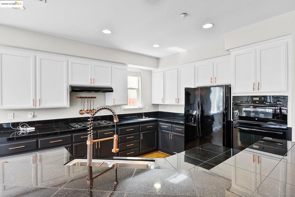 DEER RIDGE - Residential