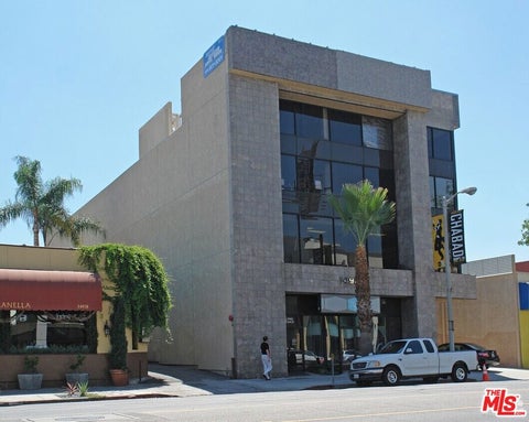Photo of 14930 Ventura Boulevard #320, Sherman Oaks, CA 91403 (MLS # 26102698)