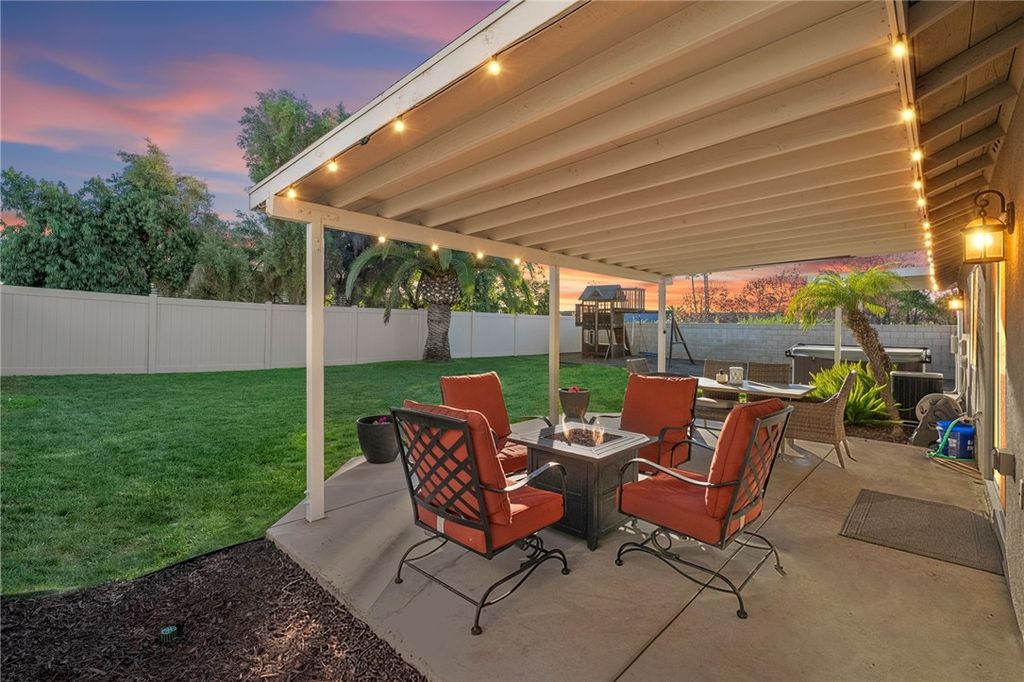 Photo of 31285 Hamburg Cir, Winchester, CA 92596 (MLS # SW26010500)