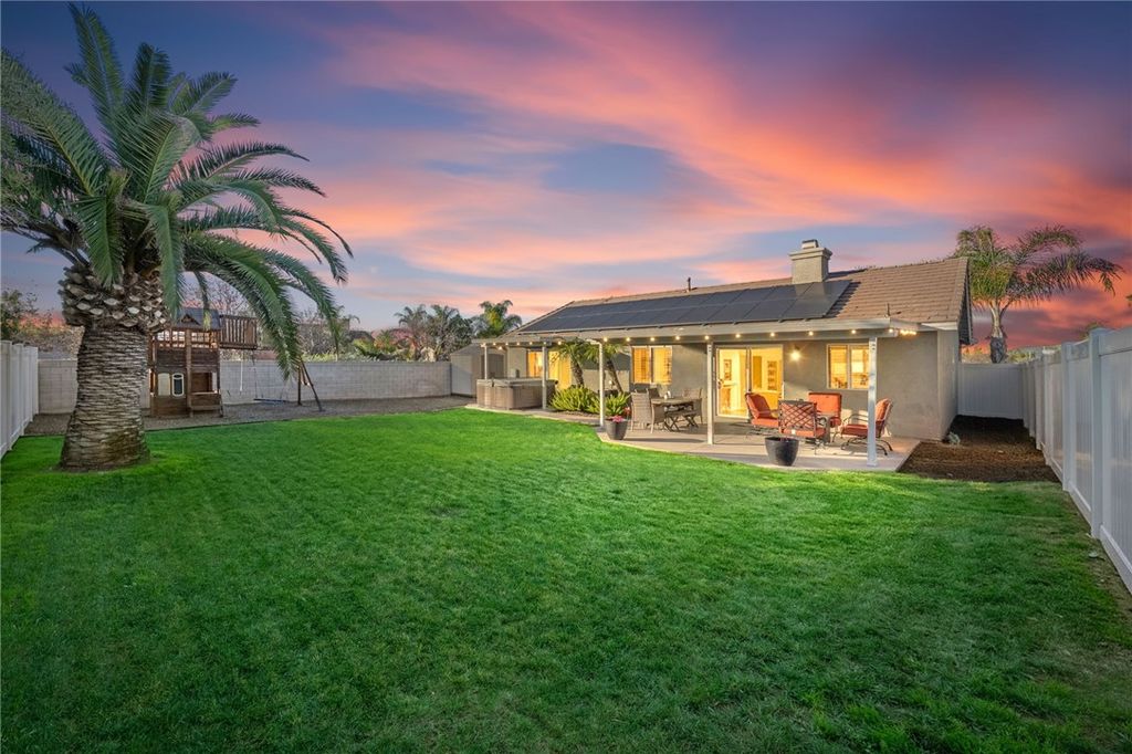 Photo of 31285 Hamburg Cir, Winchester, CA 92596 (MLS # SW26010500)